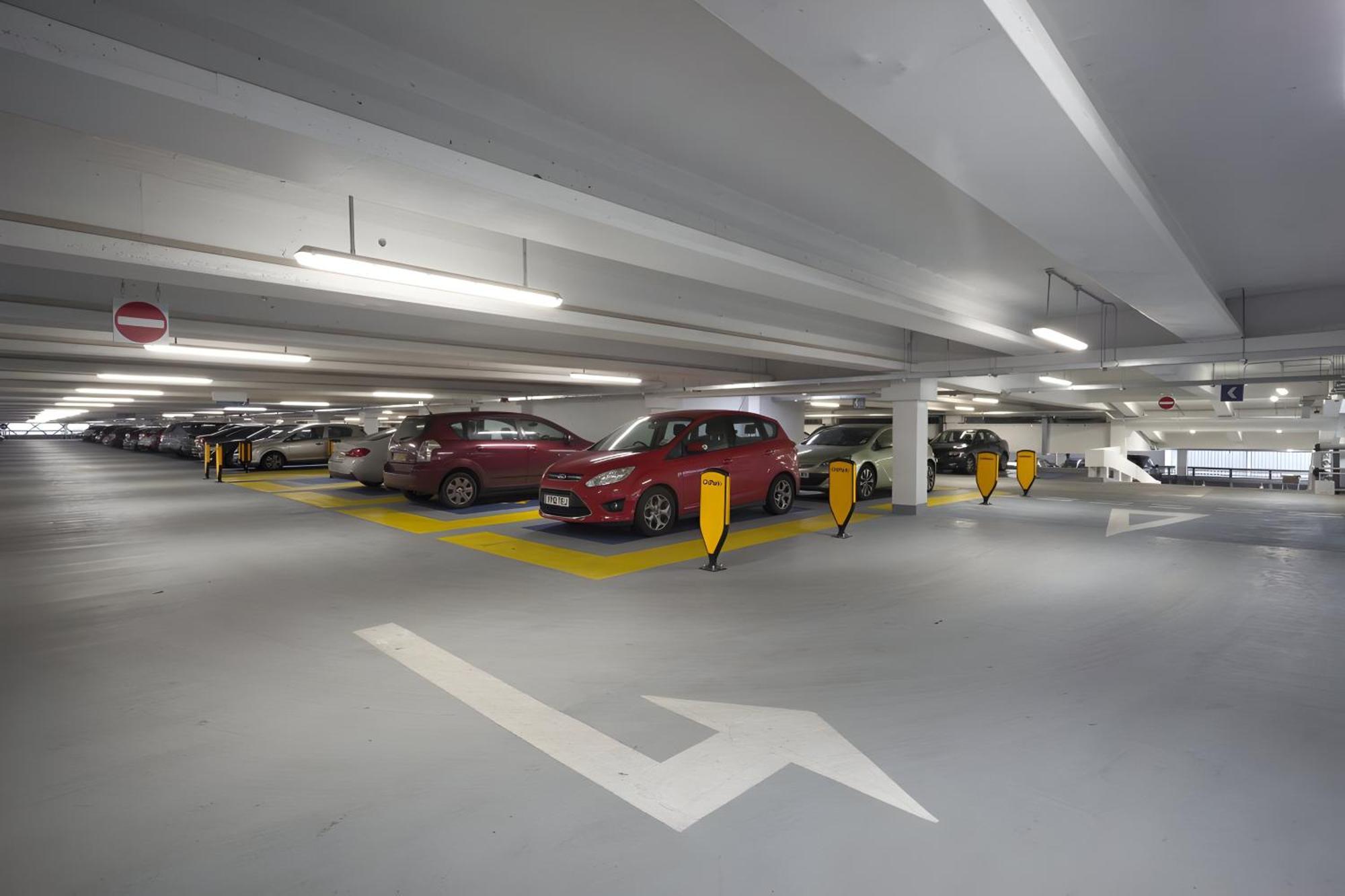 Elegant 3-Bedroom Penthouse In Marble Arch 70 London Exterior foto