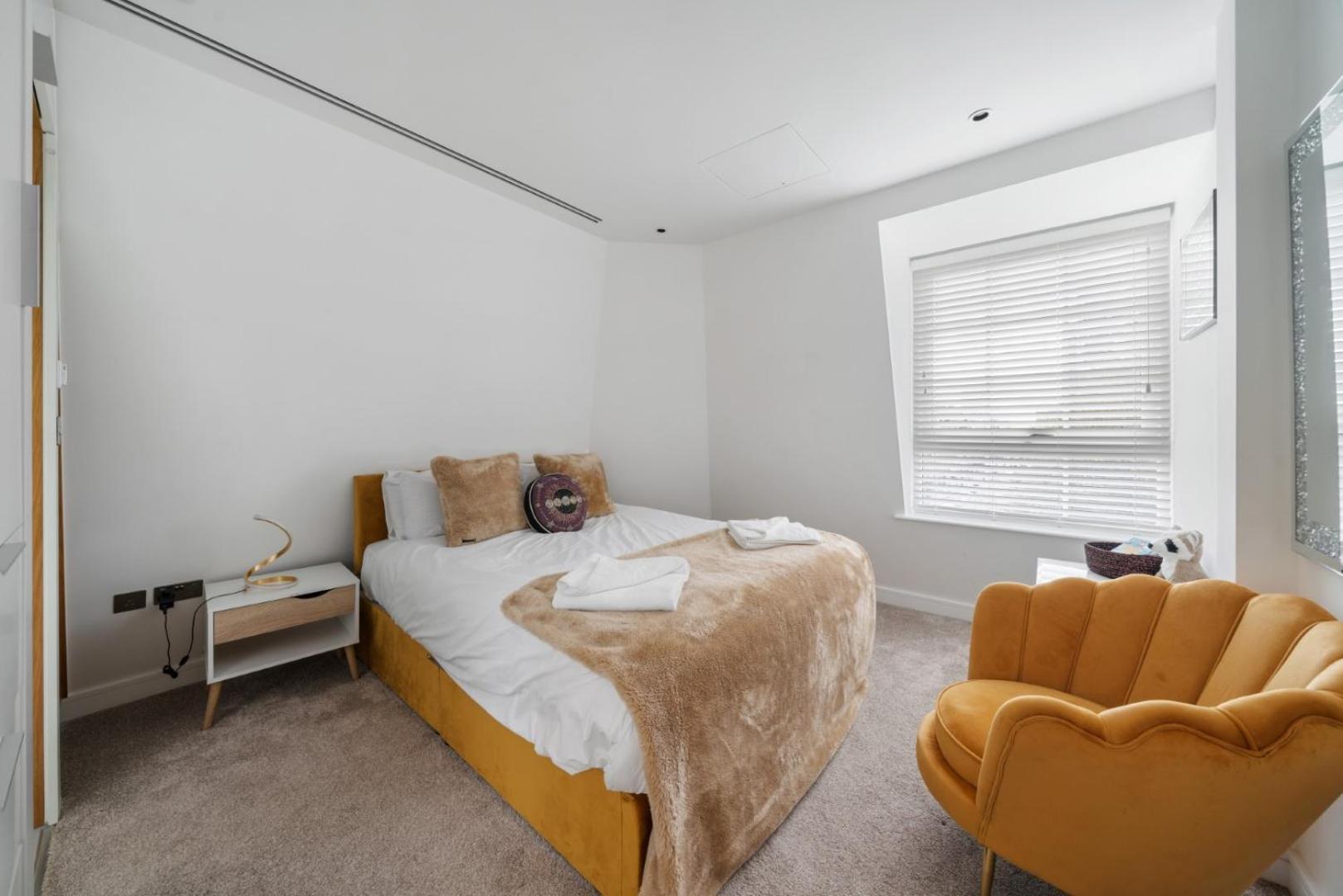 Elegant 3-Bedroom Penthouse In Marble Arch 70 London Exterior foto