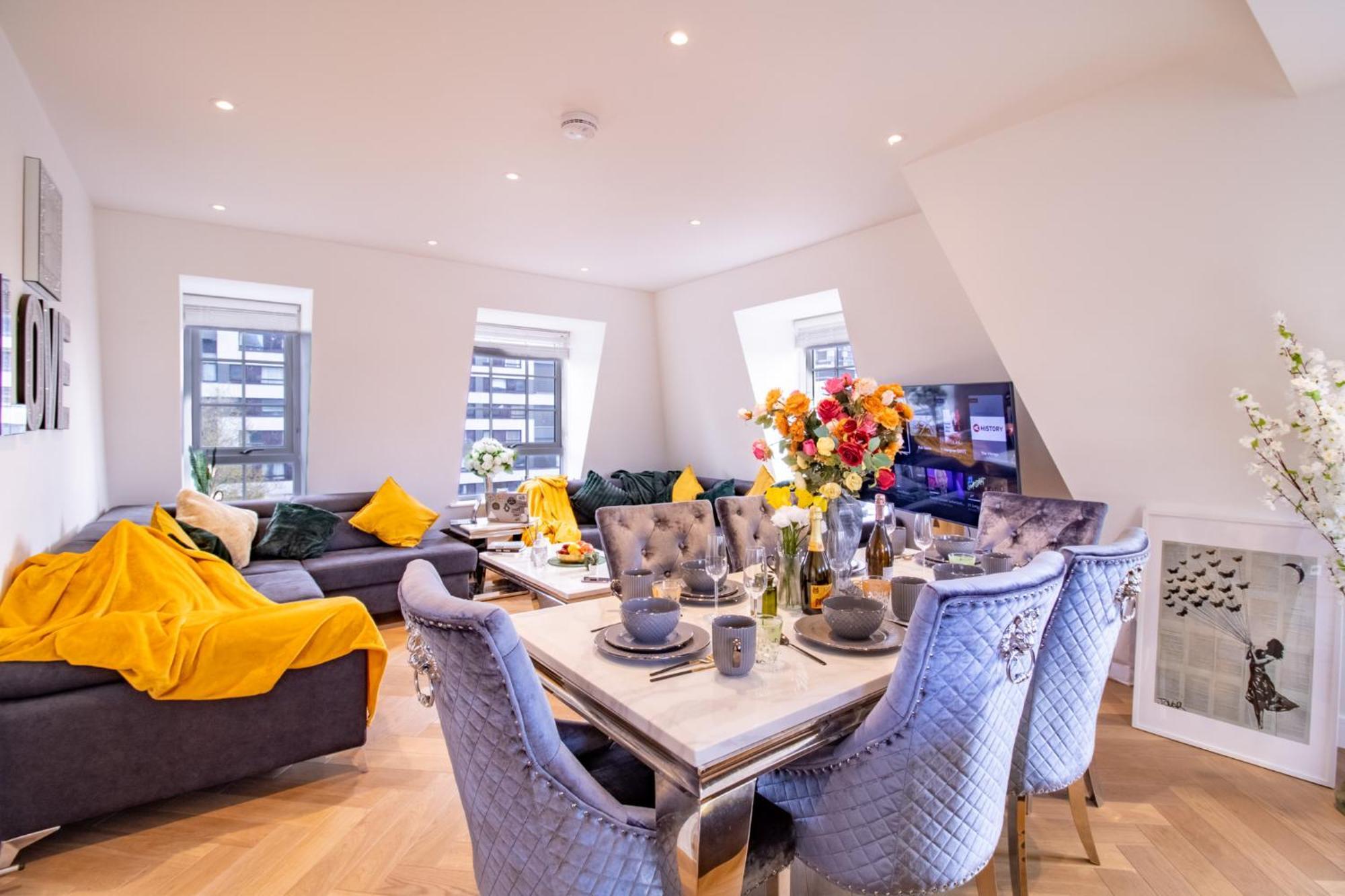 Elegant 3-Bedroom Penthouse In Marble Arch 70 London Exterior foto